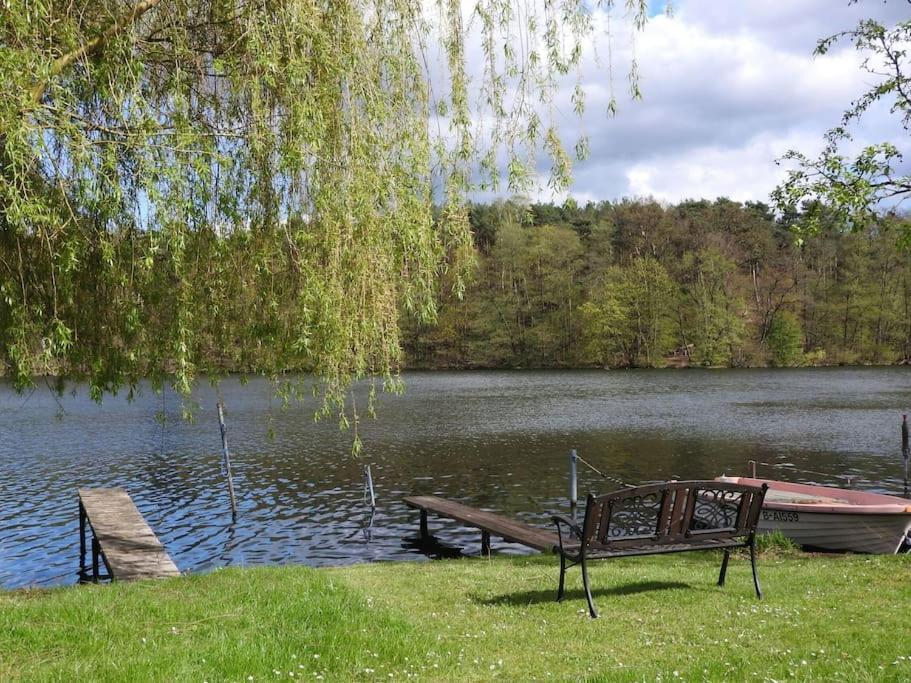 Dachwohnung Mit Wasserblick Und Eigenem Bootssteg Berlin Exterior foto